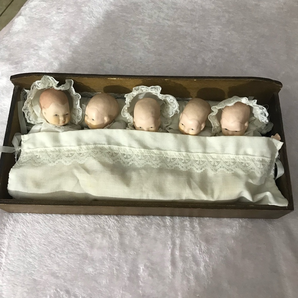 Vintage Lot of 5 R.O.C.  Babies Baby figurine Doll Porcelain Set Collectors - Picture 2 of 16
